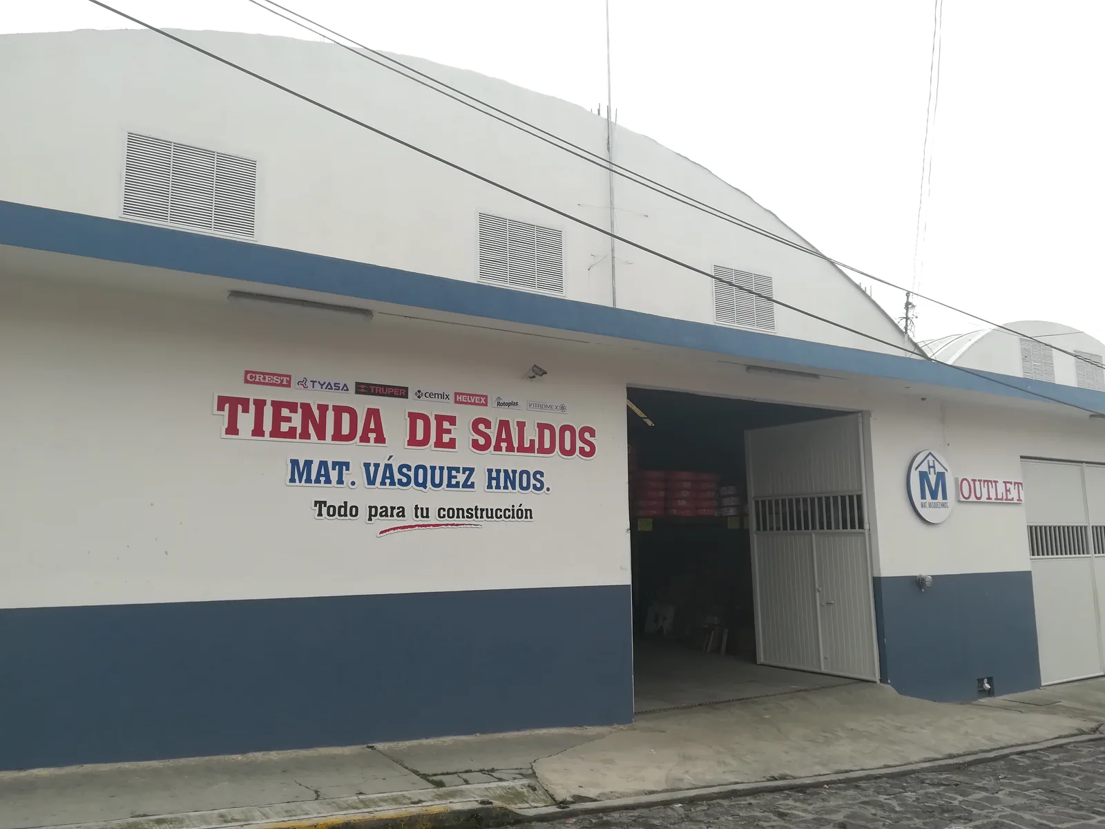 Área de material y saldos